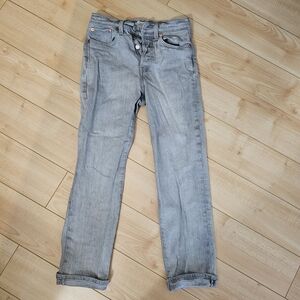 Levi's Women's Straight Leg Jeans in Light Gray